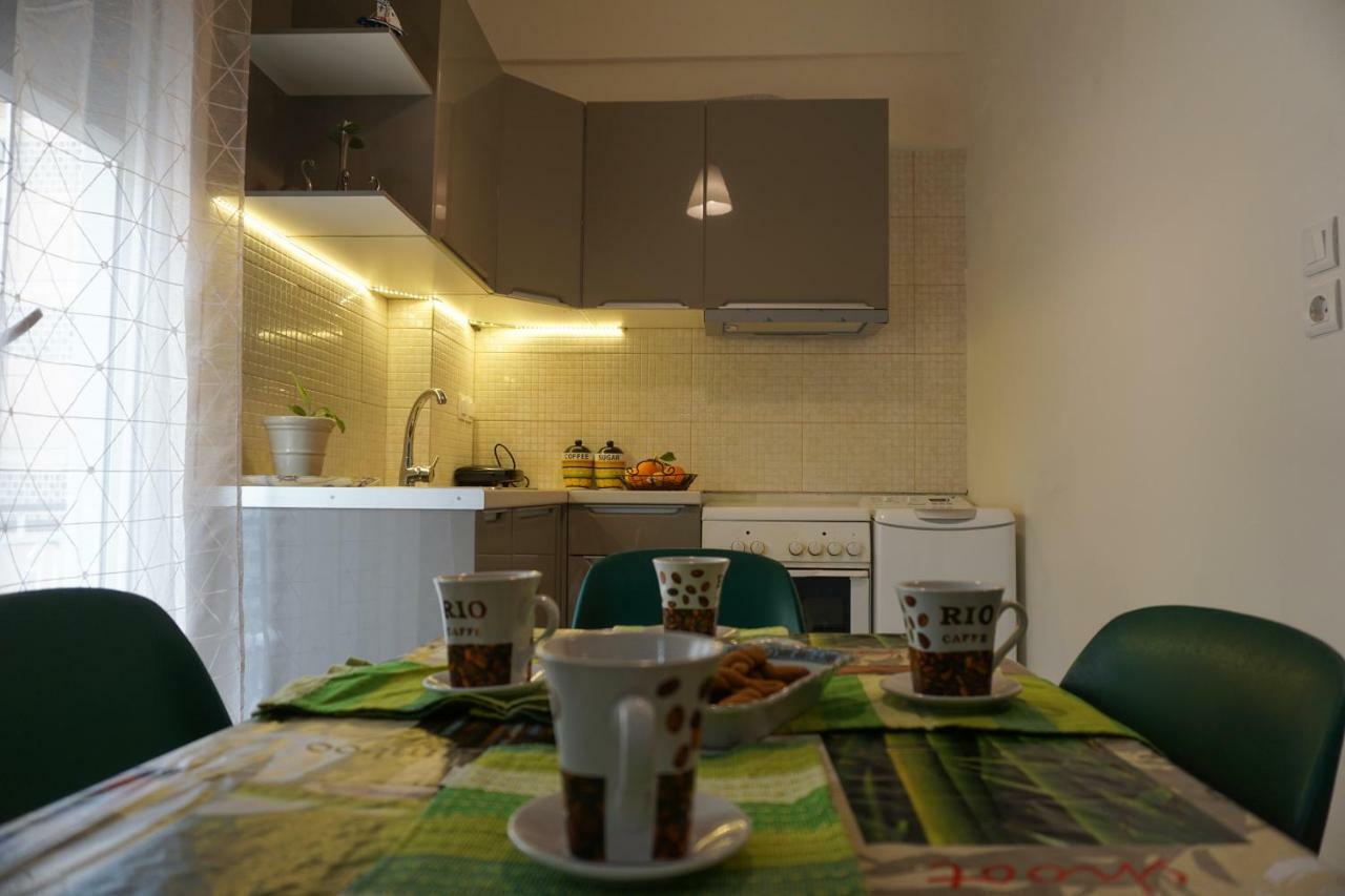 Afrodite'S Apartment Athens Luaran gambar